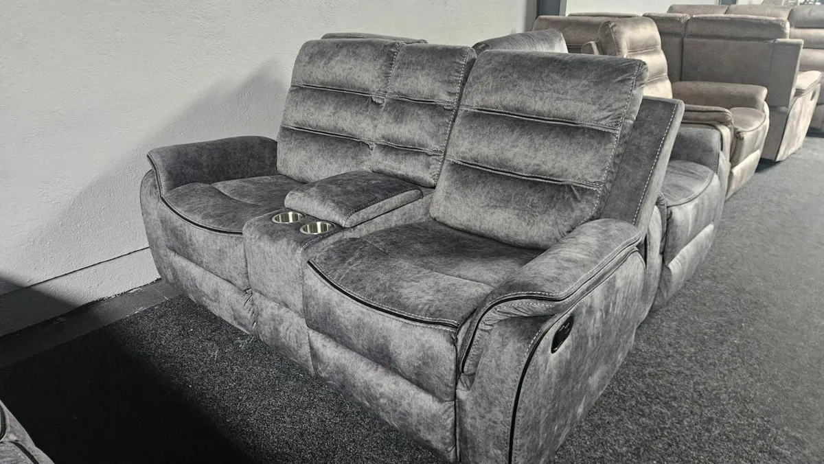 NEW Hamilton reclining sofas - Image 2