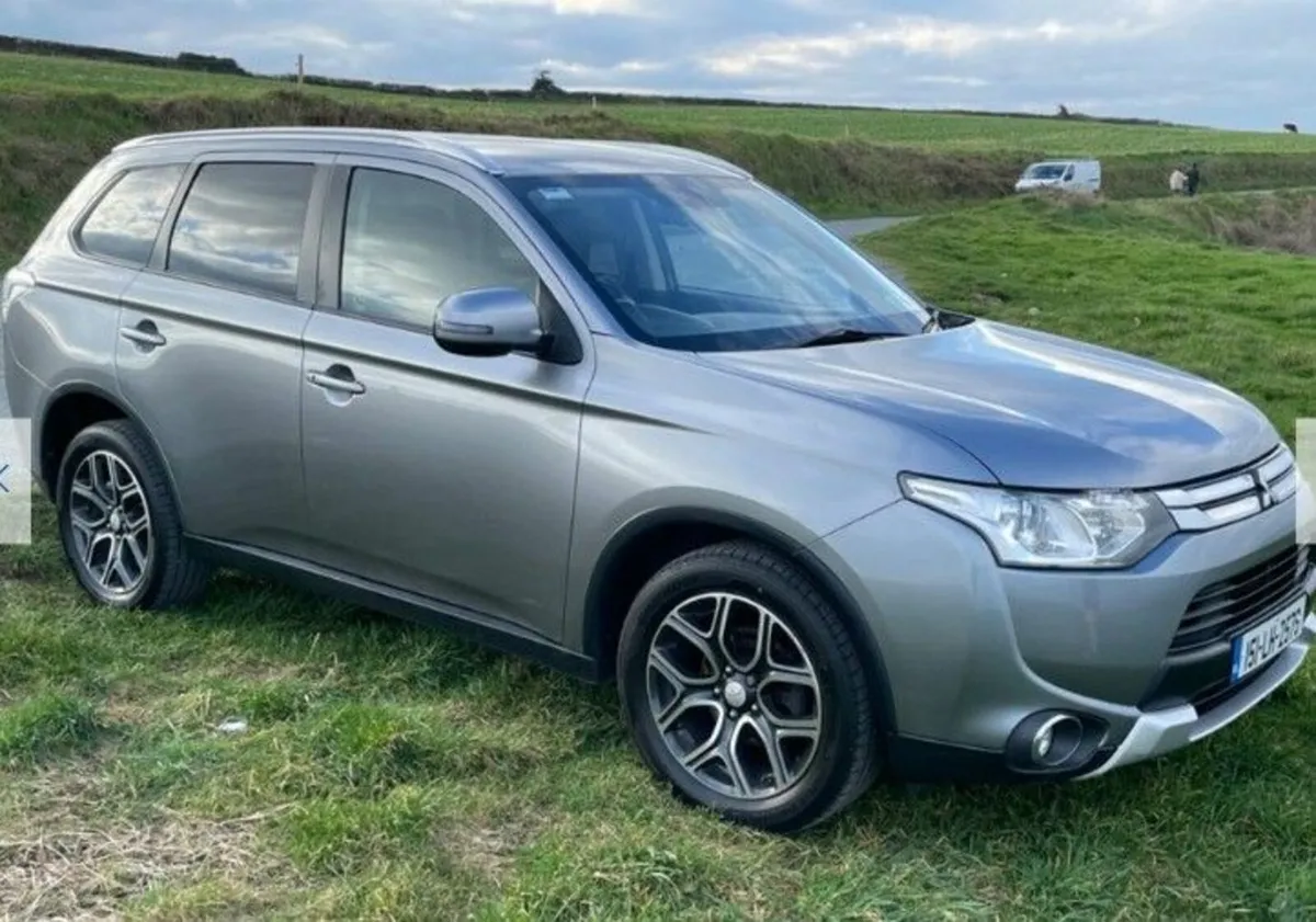 Mitsubishi Outlander 2015 - Image 4