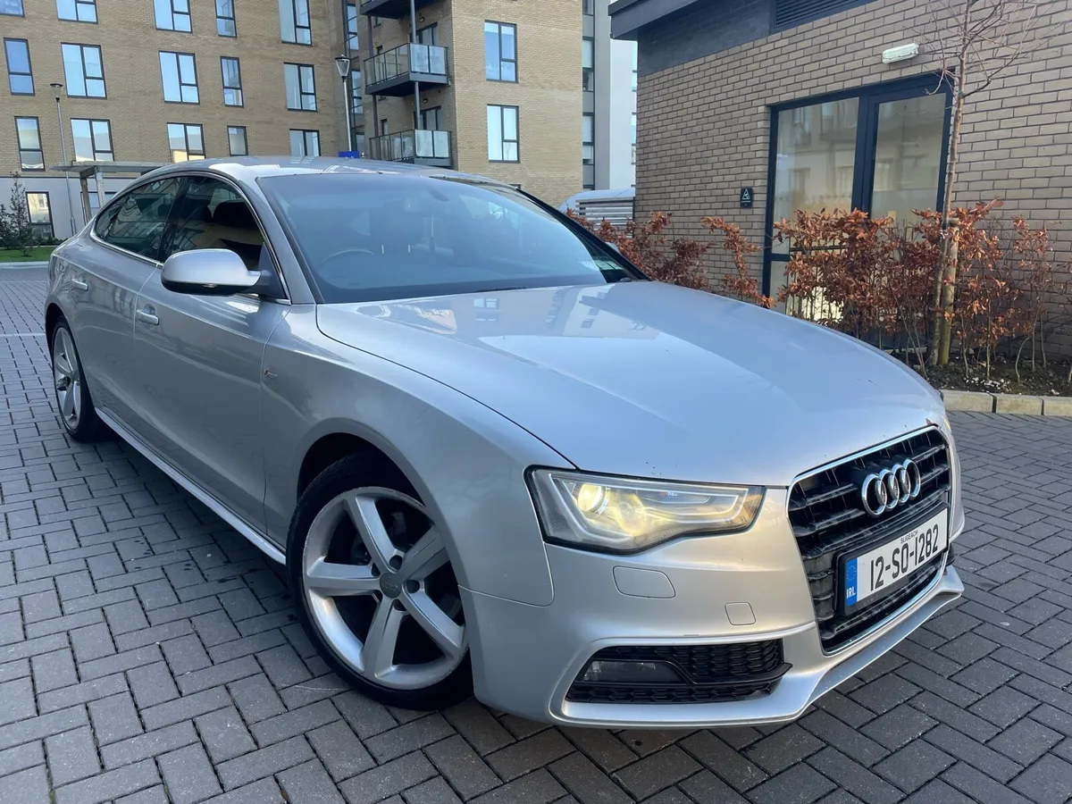 AUDI A5 2.0 TDI FACTORY S-LINE 2012 !  6750€ - Image 3