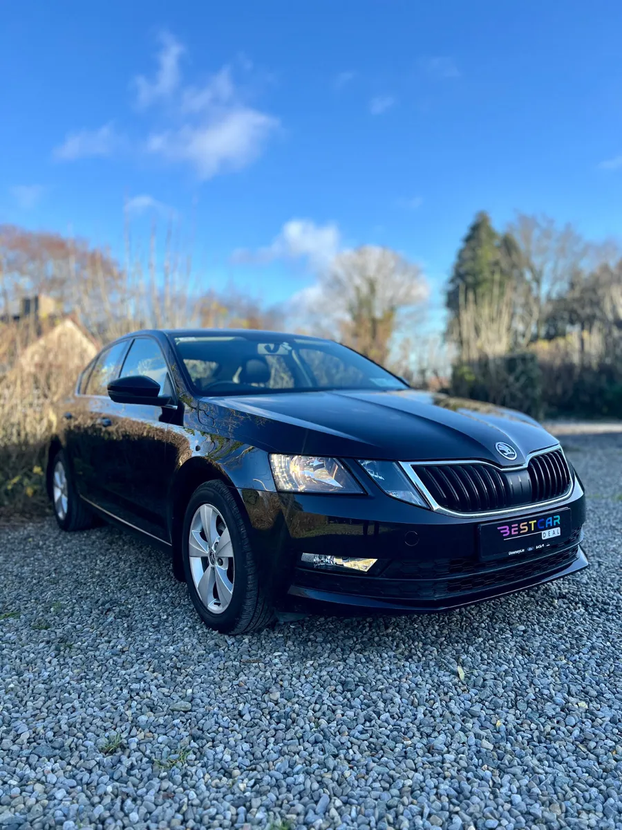 2020 Skoda Octavia AMBITION 1.6TDI - Image 2
