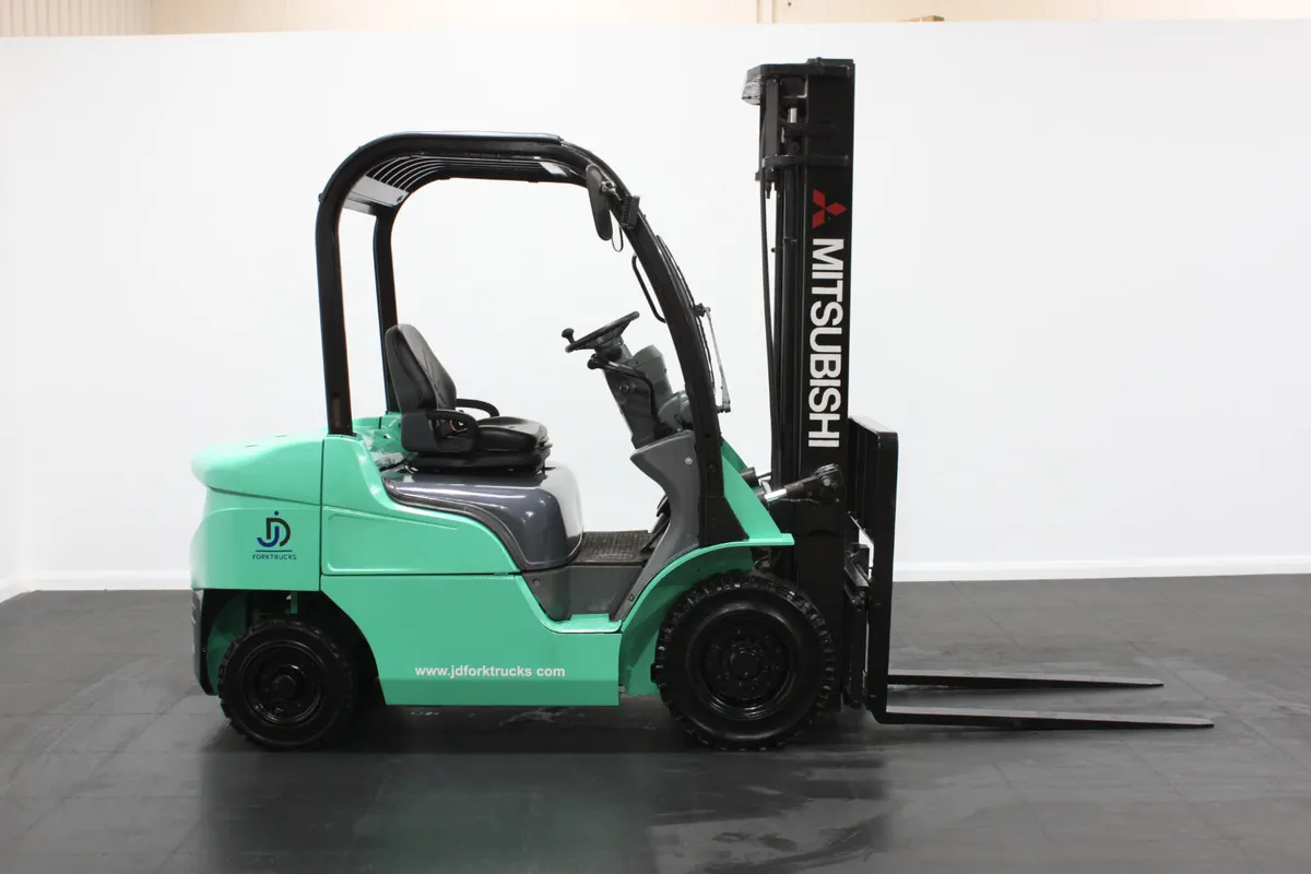 Mitsubishi FD20N – 2,000kg Diesel Counterbalance F - Image 4