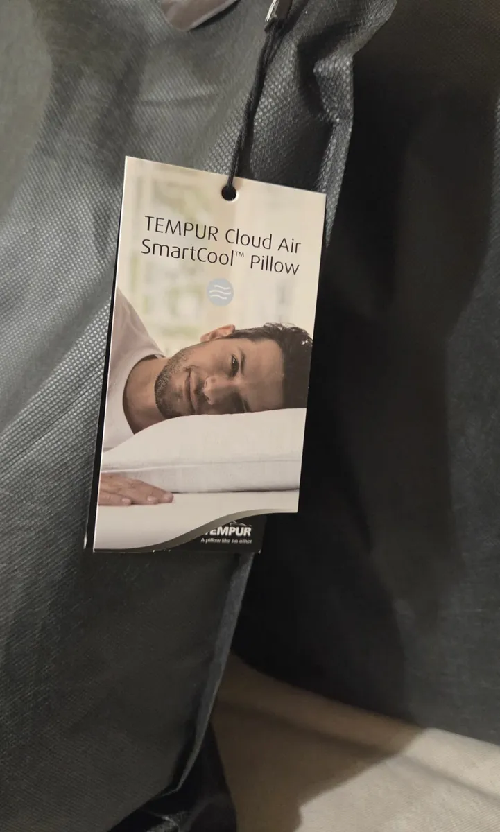 TEMPUR Cloud Air SmartCool Pillow - Image 1