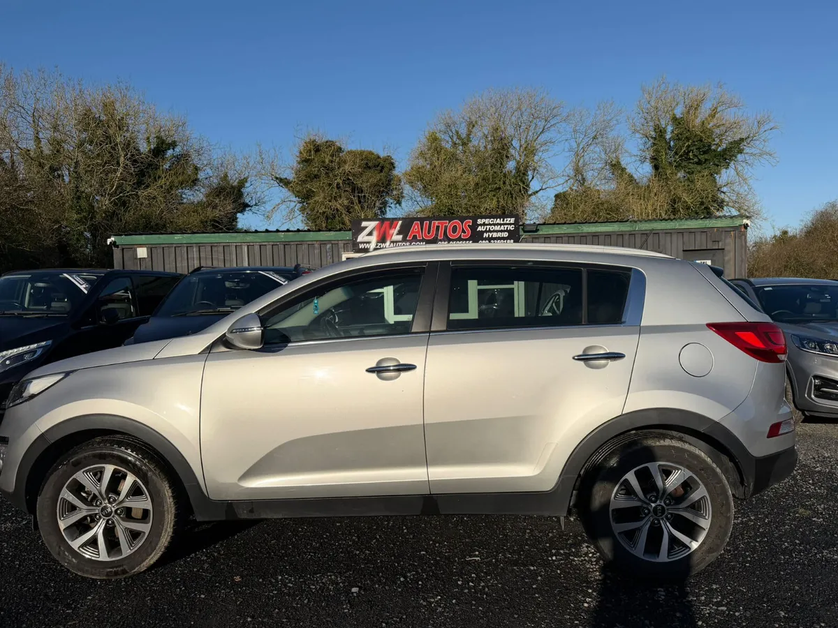 15 Kia sportage 1.7crdi platinum high spec - Image 4