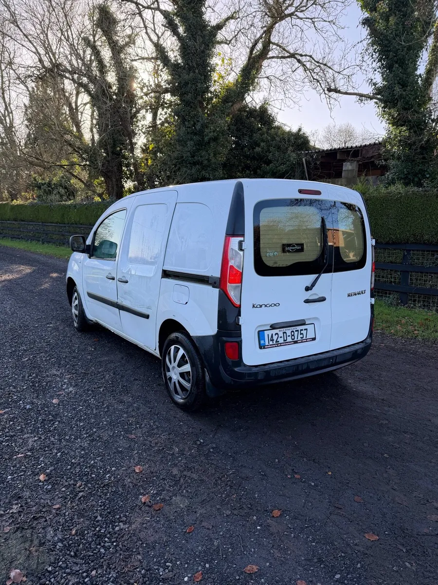 2014 Renault Kangoo Tax & test 2026 - Image 3