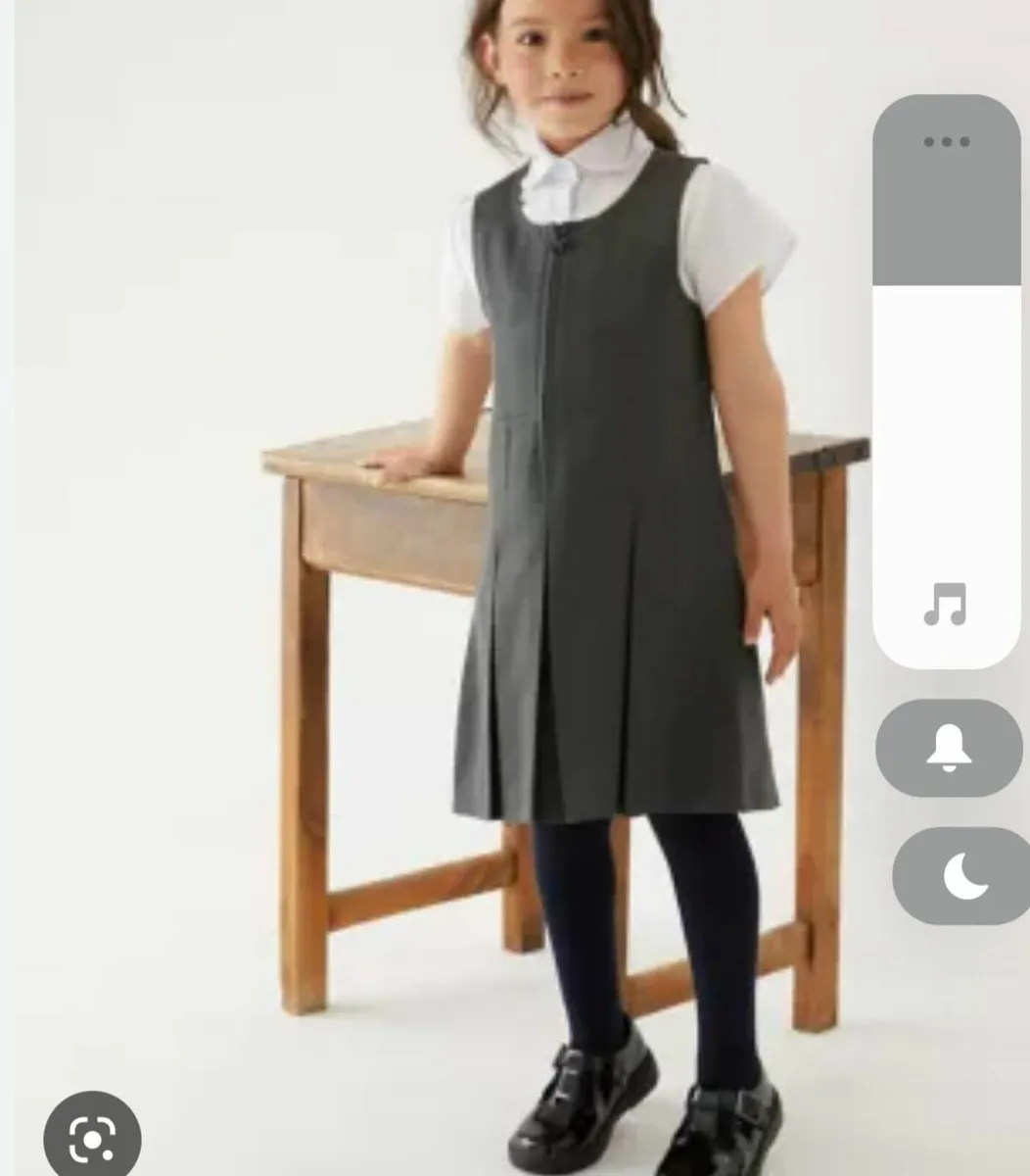 Mark and spencer school uniform 6 years old - Image 1