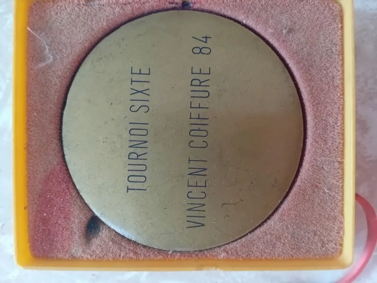 Brass french soccer medal - Image 1