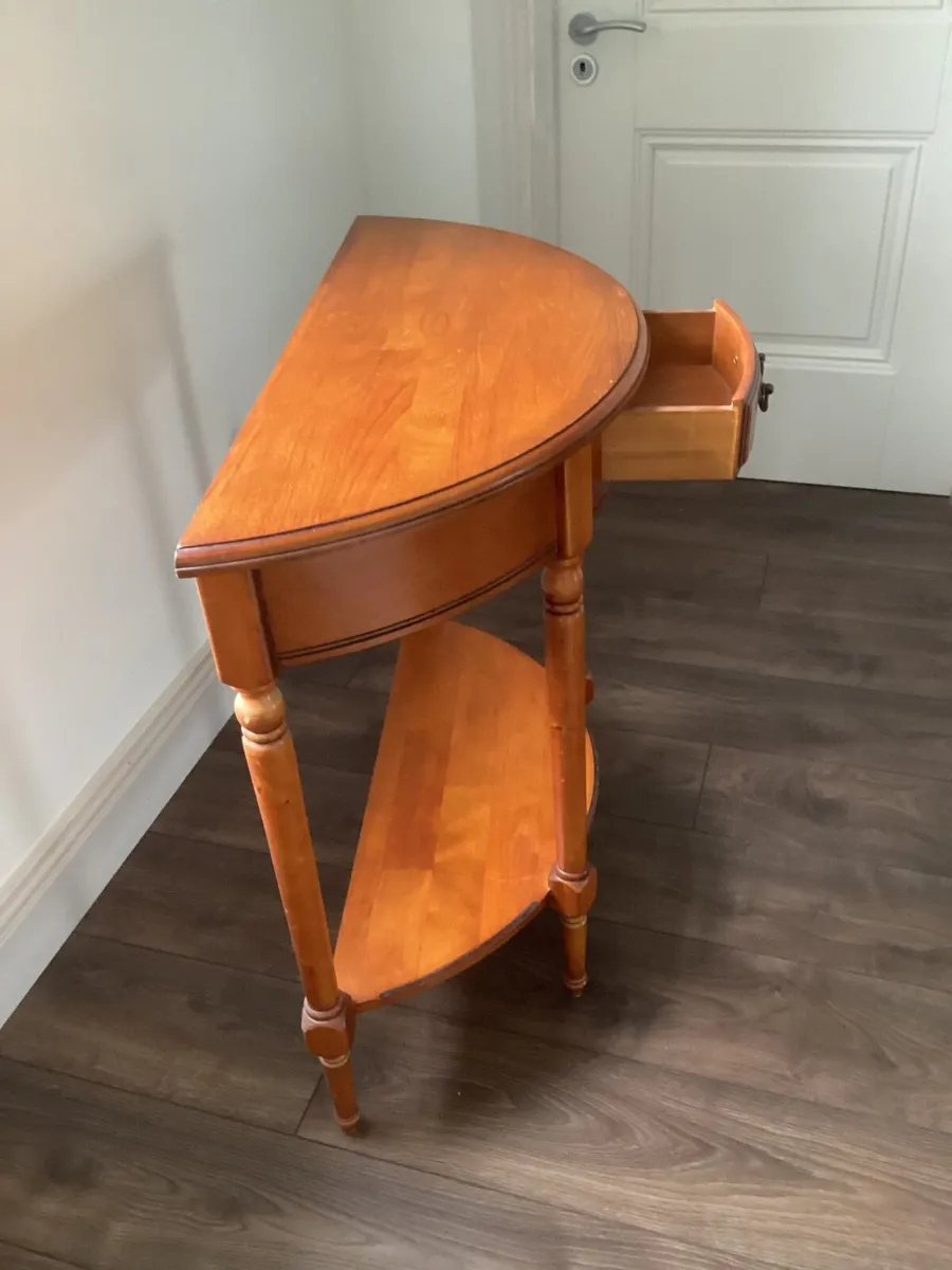 Console table - Image 3