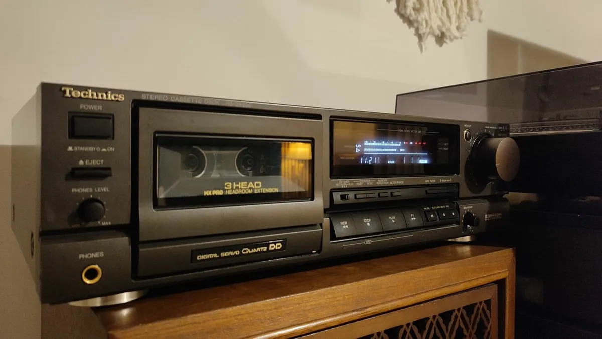 3 HEAD Technics RS-BX606 Tape Deck, VGC. Cleaned - Image 1