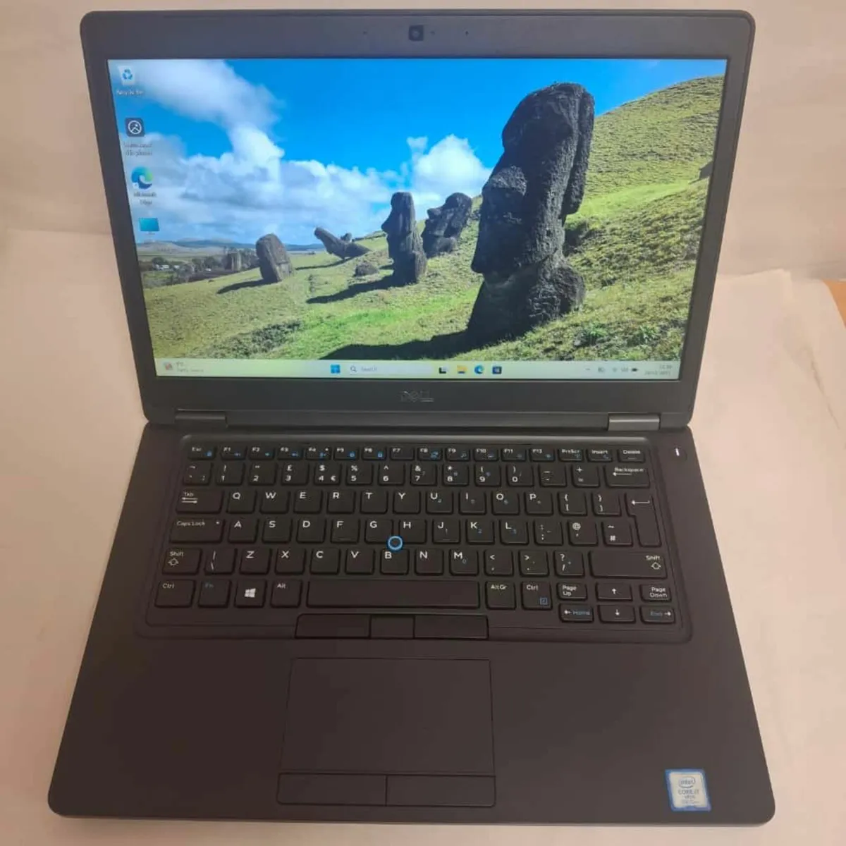 Dell Latitude 5490 | Intel Core i7-8650U (8th Gen) - Image 1