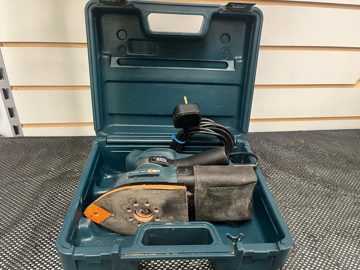 Black and Decker Sander - Image 3