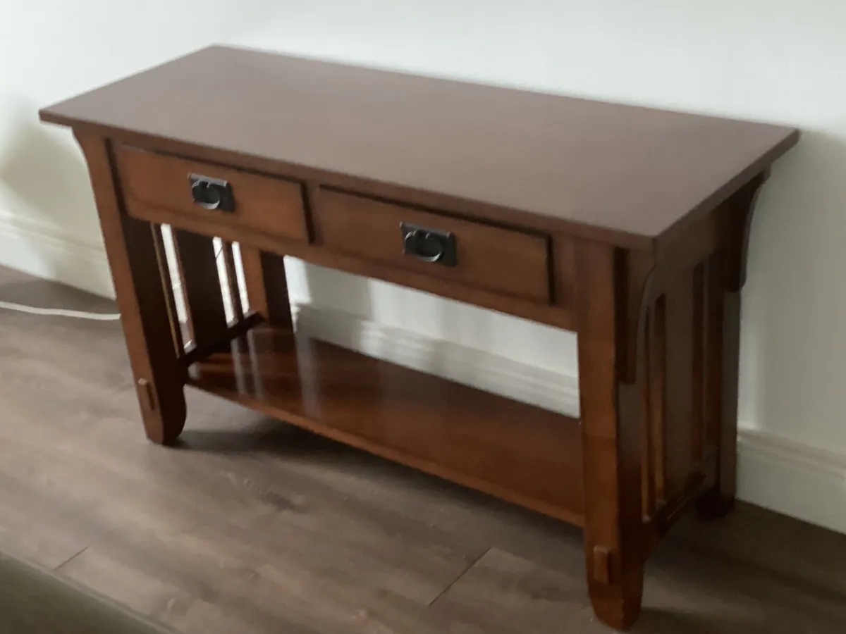 Console table - Image 1
