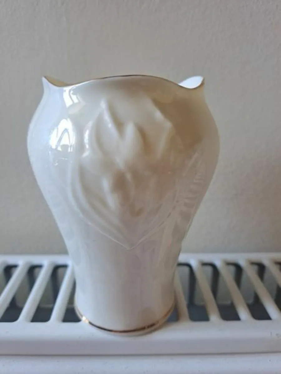 Belleek brown stamp bud vase - Image 1