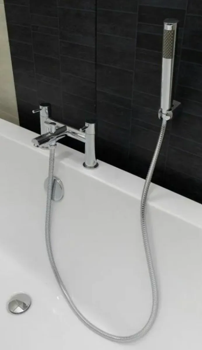 Bathshack - Jacuzzi Bath Deal - WAS €2079!! - Image 2