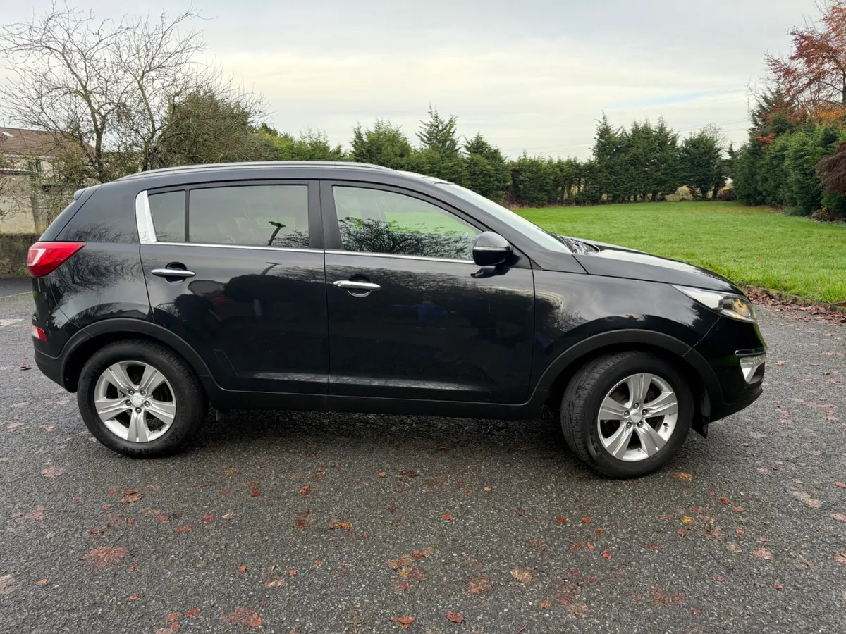 Kia Sportage 2013 1.7 /NCT / full service - Image 4