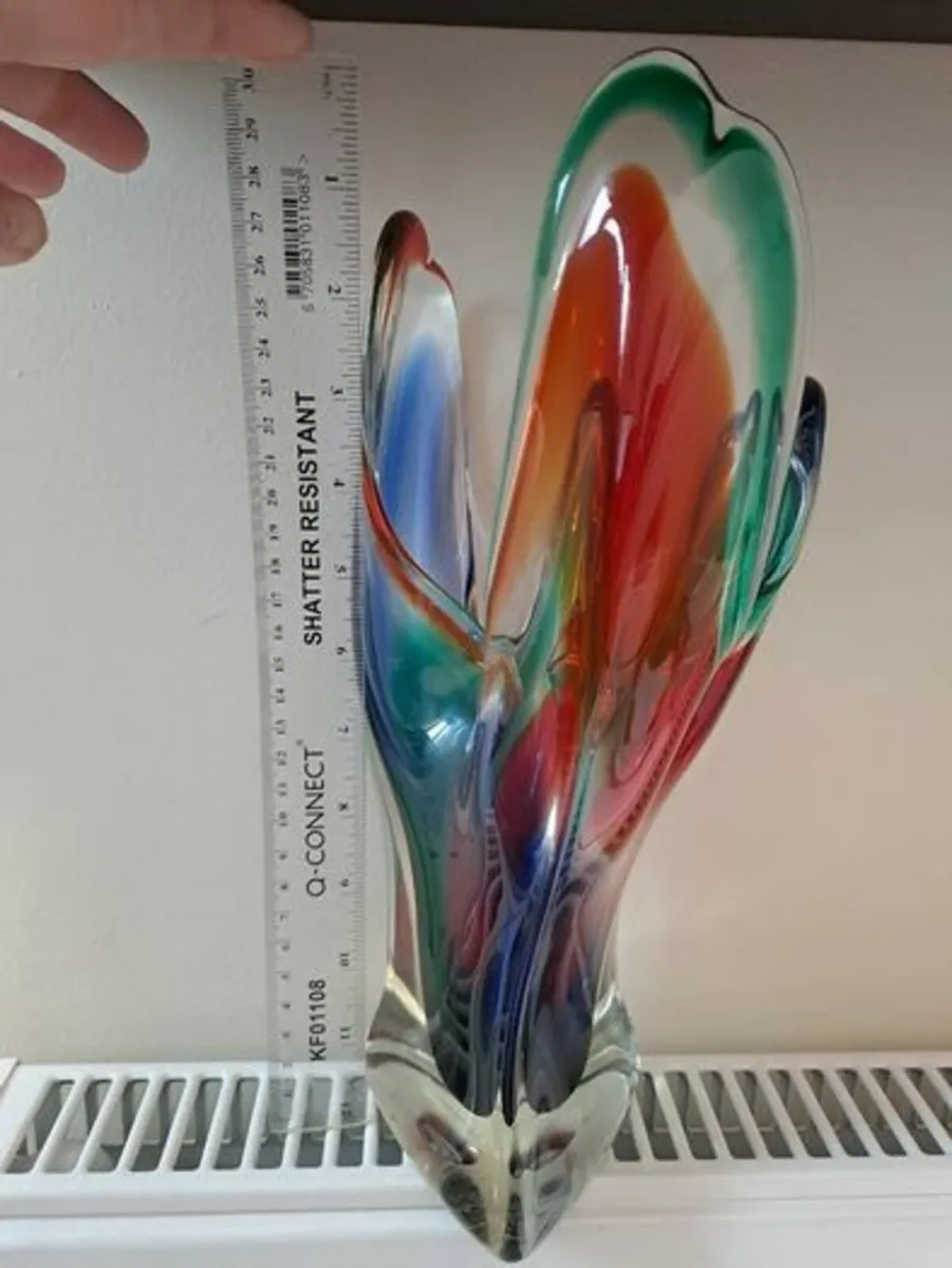 Japanese Iwatsu Hineri vase - Image 2