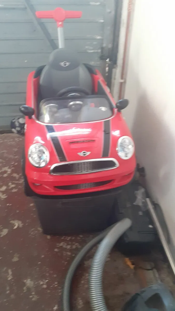 Toy push along Mini Cooper - Image 3