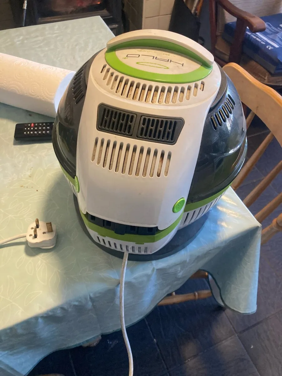 Halo electric oven cooker and roaster. - Image 3