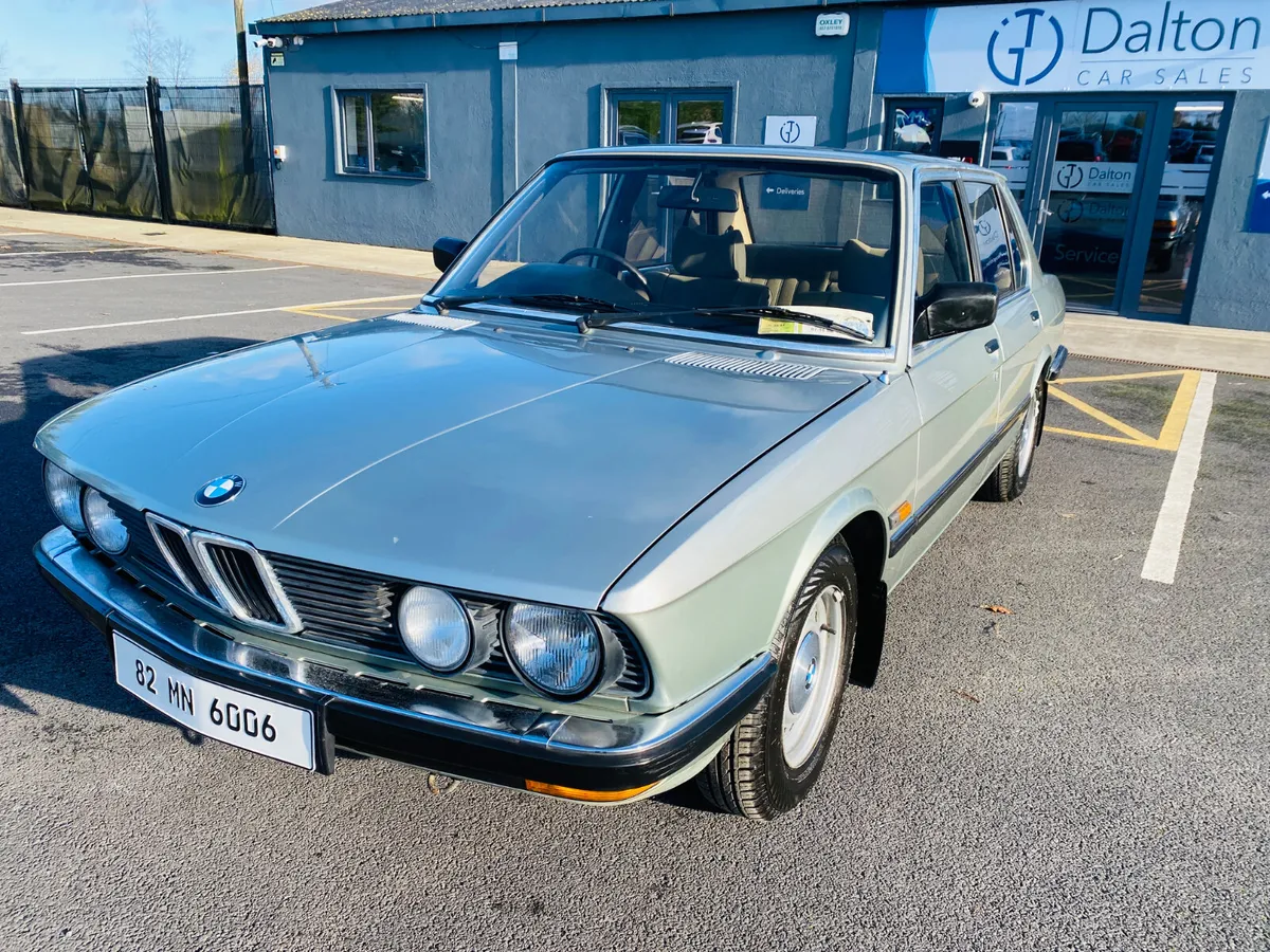 BMW 520i AUTOMATIC 1982 - Image 1