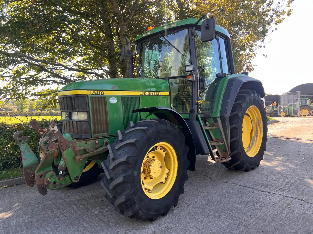 John Deere 6810 - Image 2