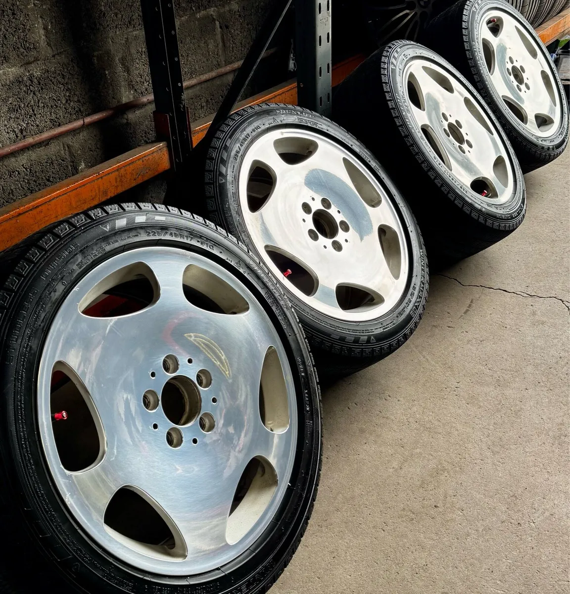 17” Genuine Mercedes Alloys - Image 2