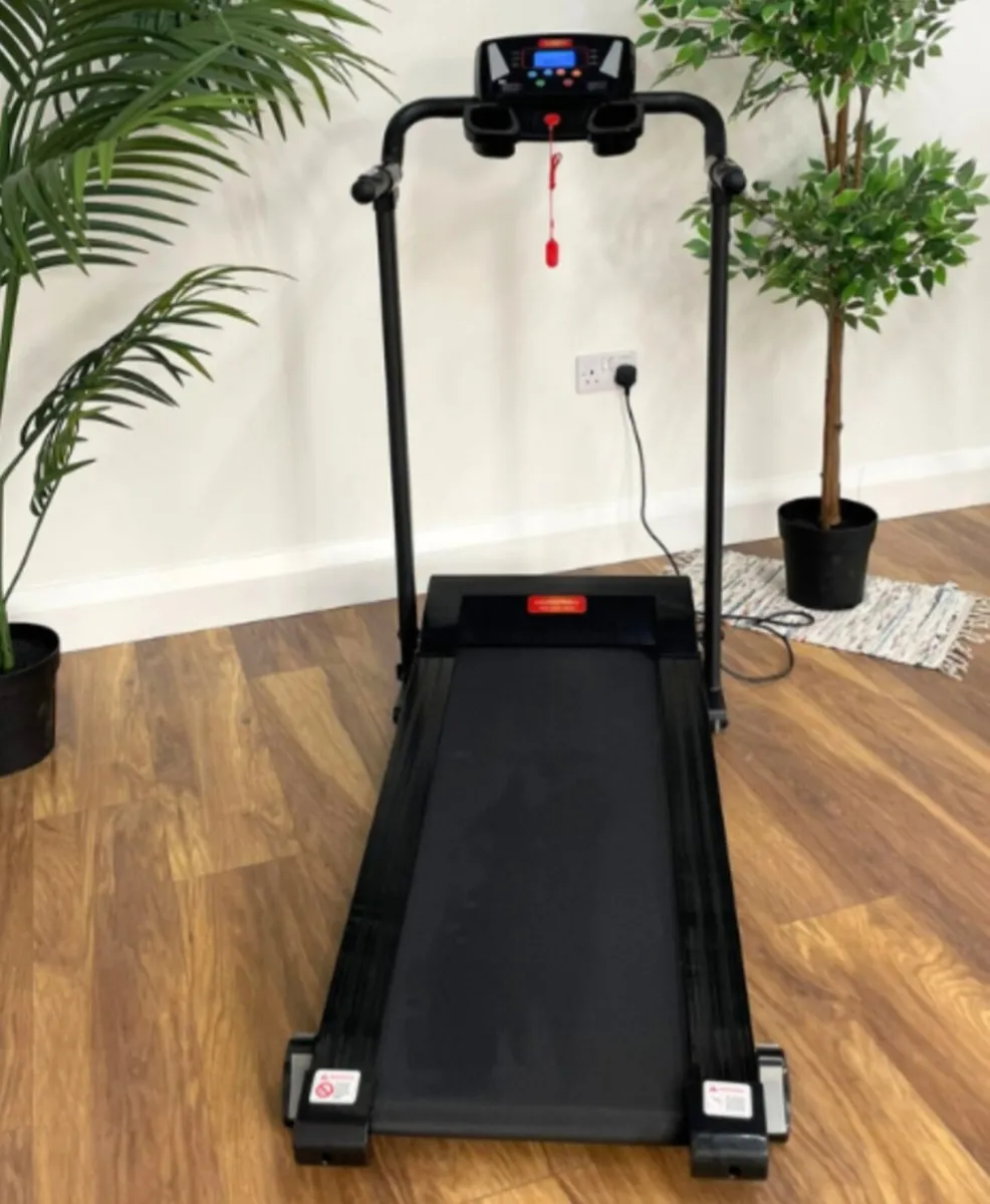 Motorised Treadmill - Image 2