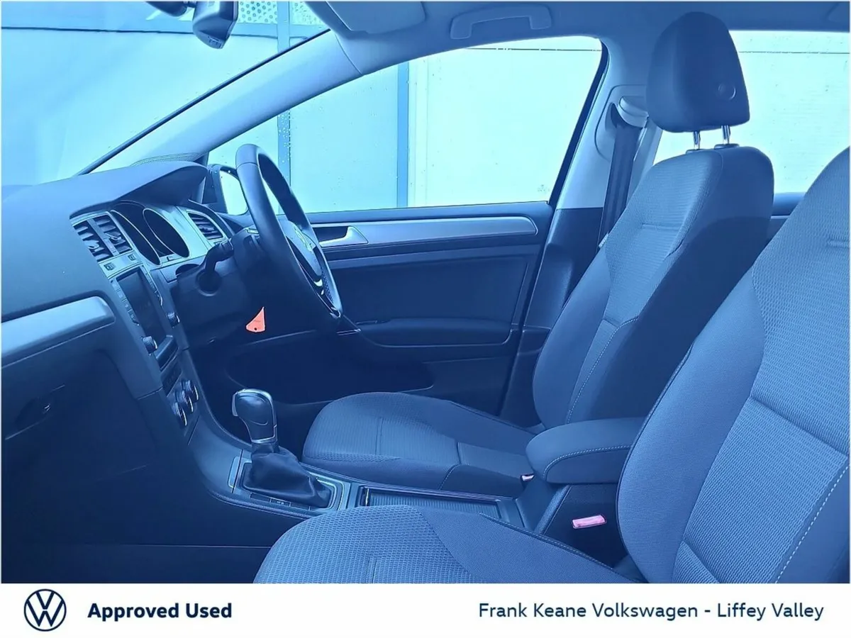 Volkswagen Golf COMFORTLINE AUTO 1.2TSI 115BHP *RE - Image 4