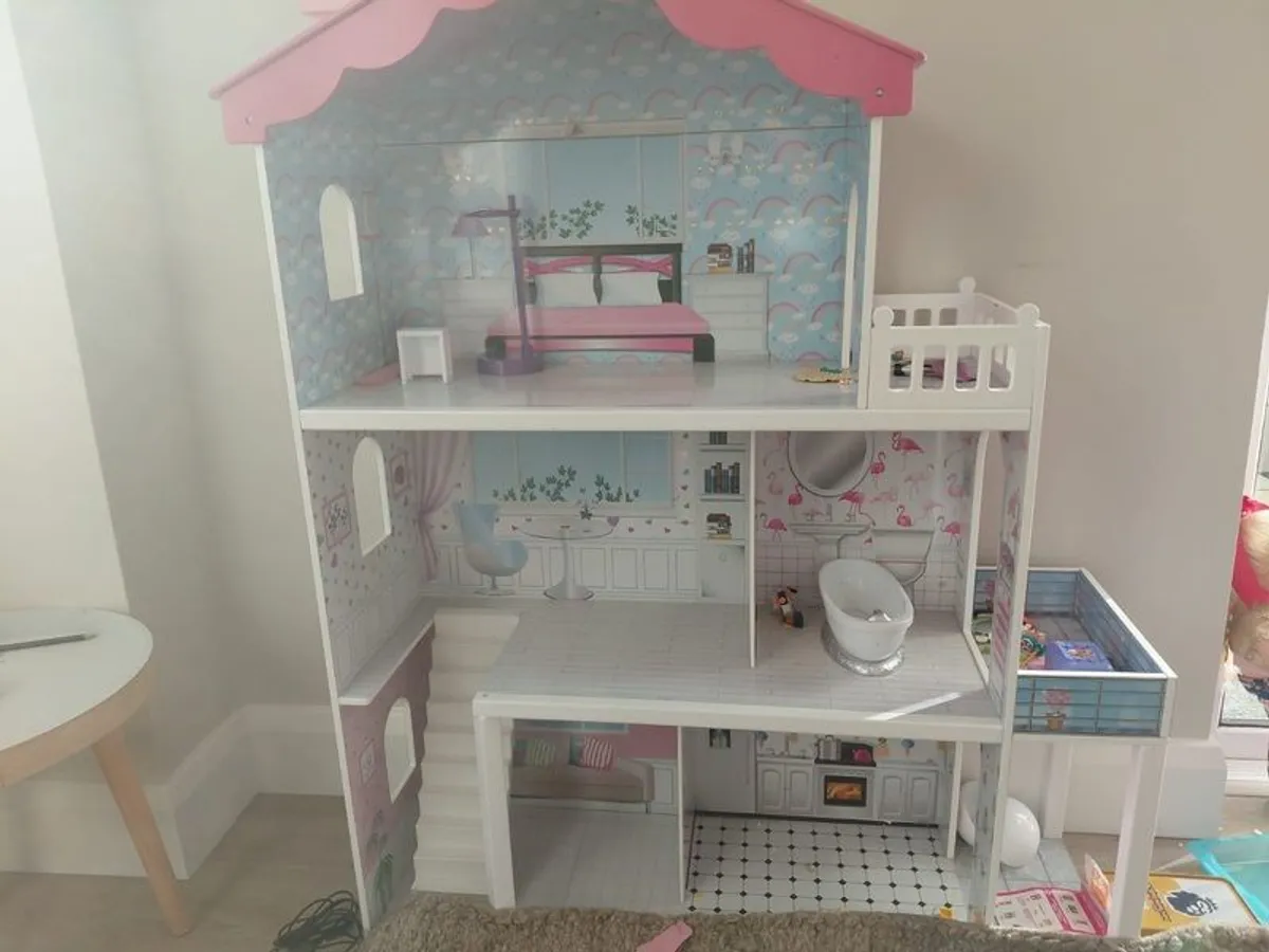 dolls house