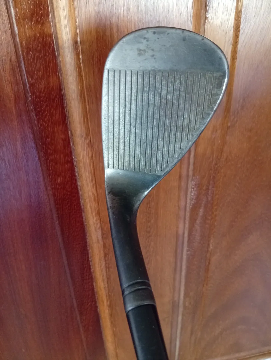 TaylorMade Tour Issue 60 Degree Wedge Raw - Image 2