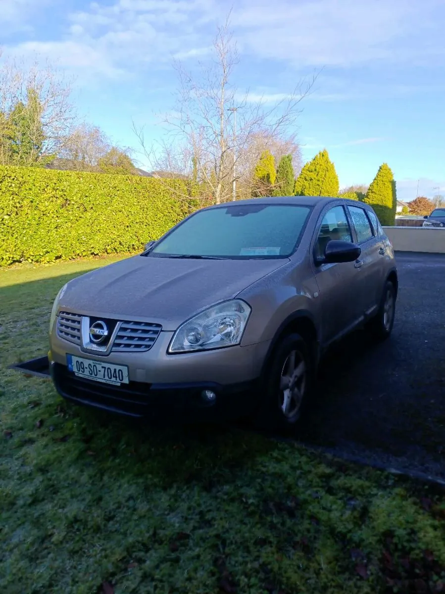 Nissan Qashqai - Image 1