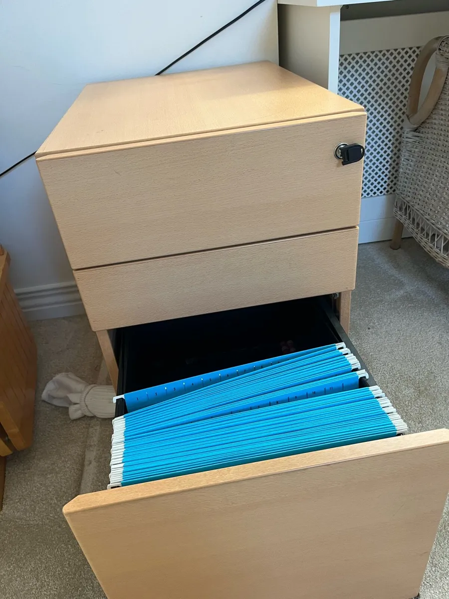 Office Pedestal with Filing Drawer - Image 1