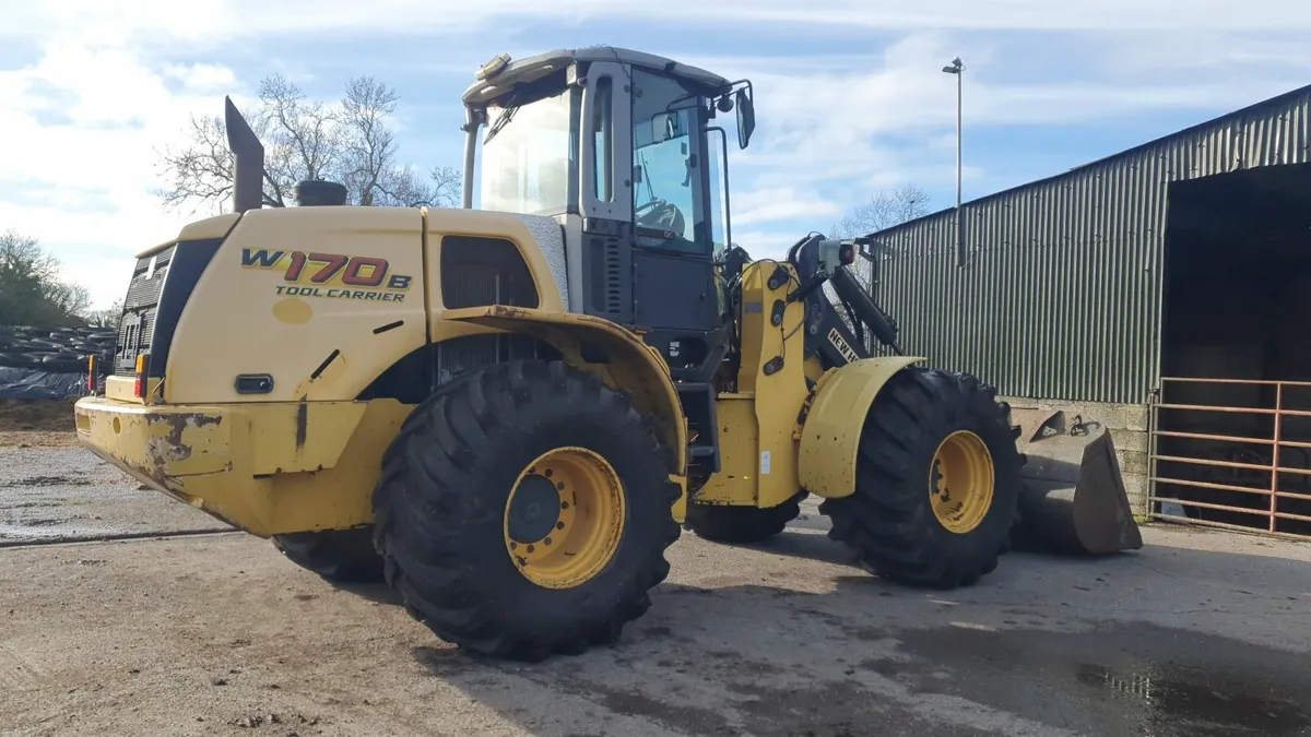 New Holland W170B 2007 - Image 3