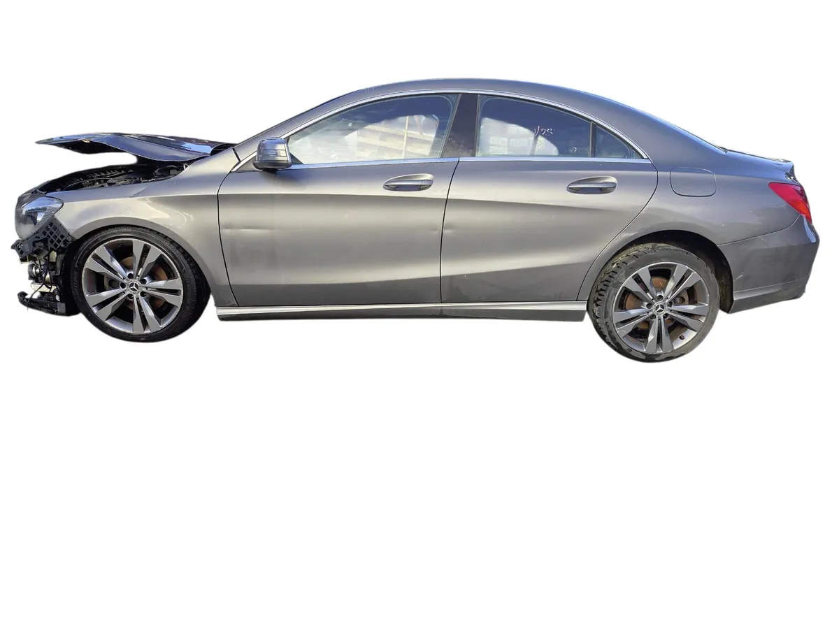 2017 MERCEDES BENZ CLA Breaking/Dismantling - Image 3