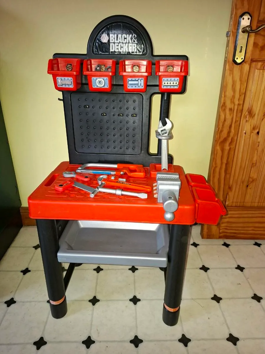 Workbench & tools - Image 4