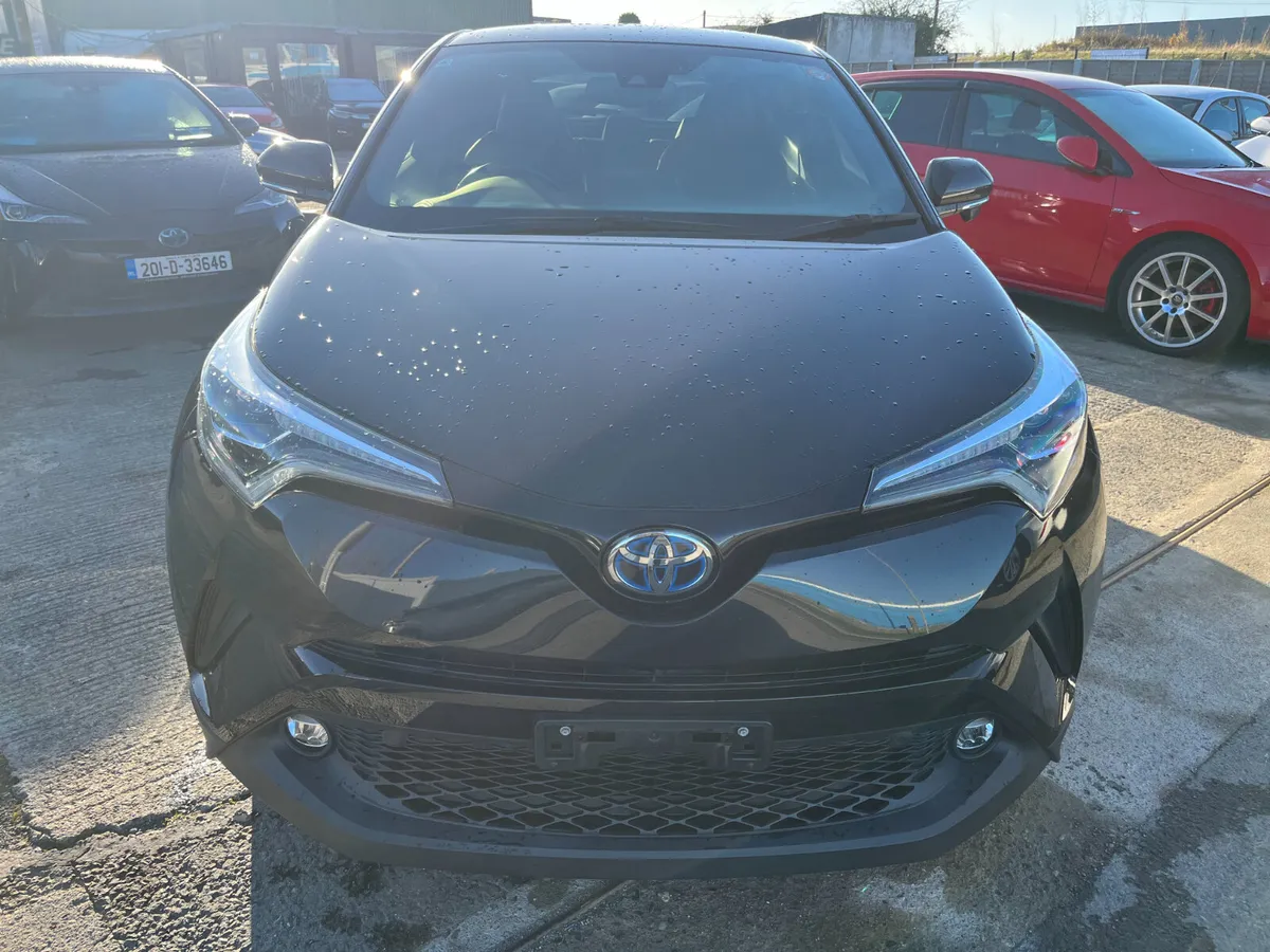 TOYOTA C-HR 2018, 1.8 HYBRID AUTO LOW KM HIGH SPEC - Image 2