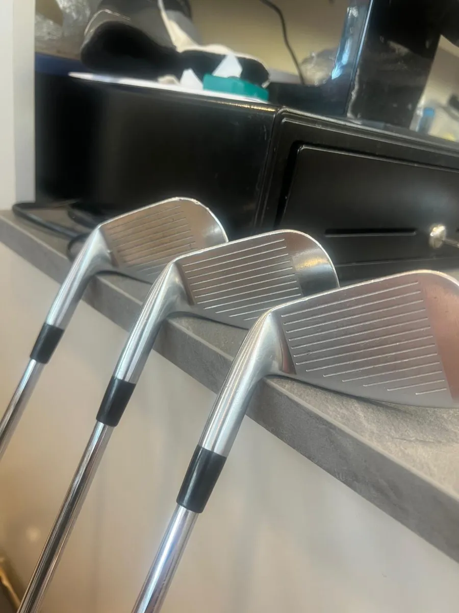 Mizuno JPX 800 Pro (S Flex) - Image 2