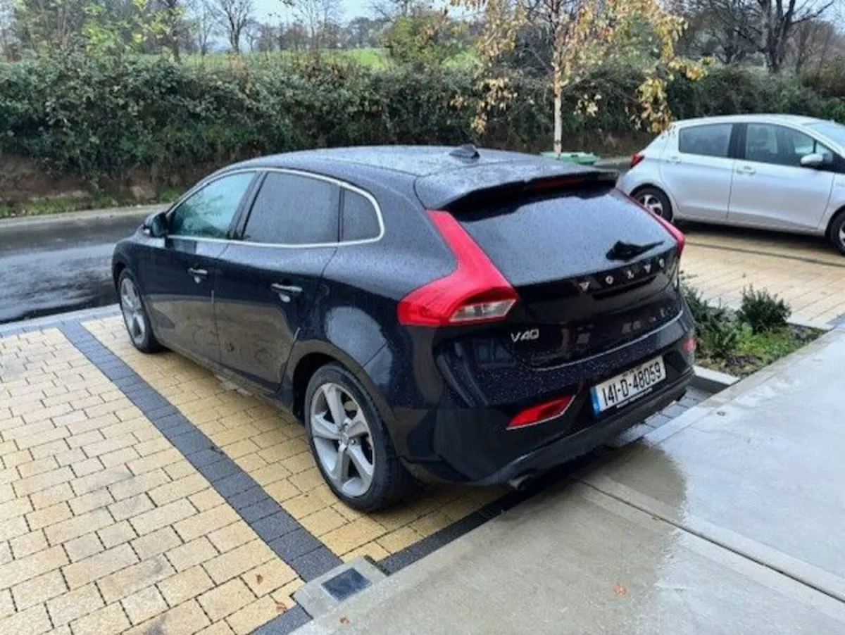 Volvo V40 2014 - Image 3