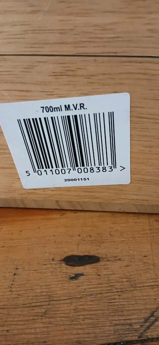 Midelton Very Rare Whiskey box - Image 4