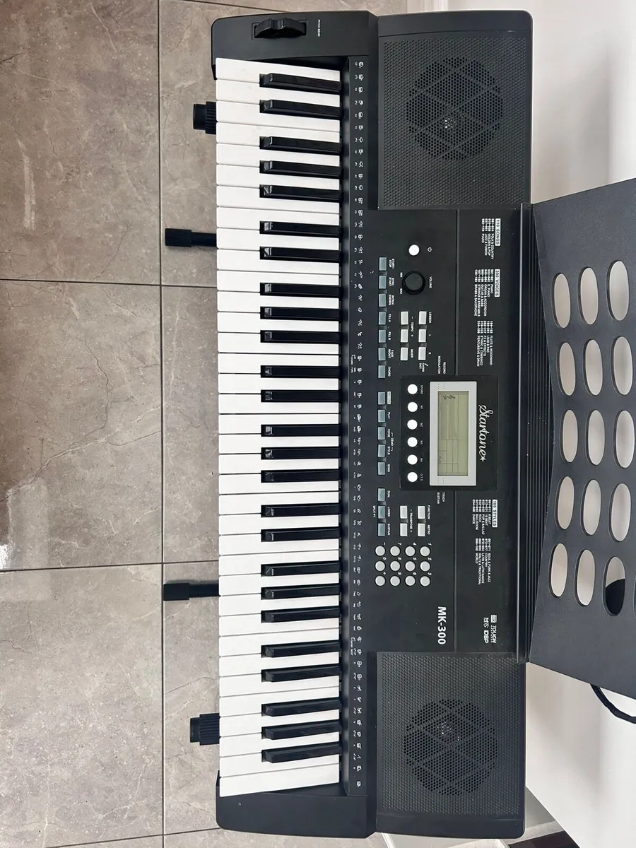 Electronic Keyboard - Image 3