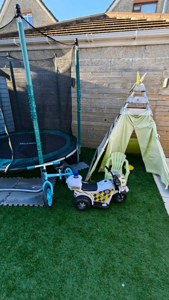 Trampoline, Teepee Tent and electric bike! - Image 1