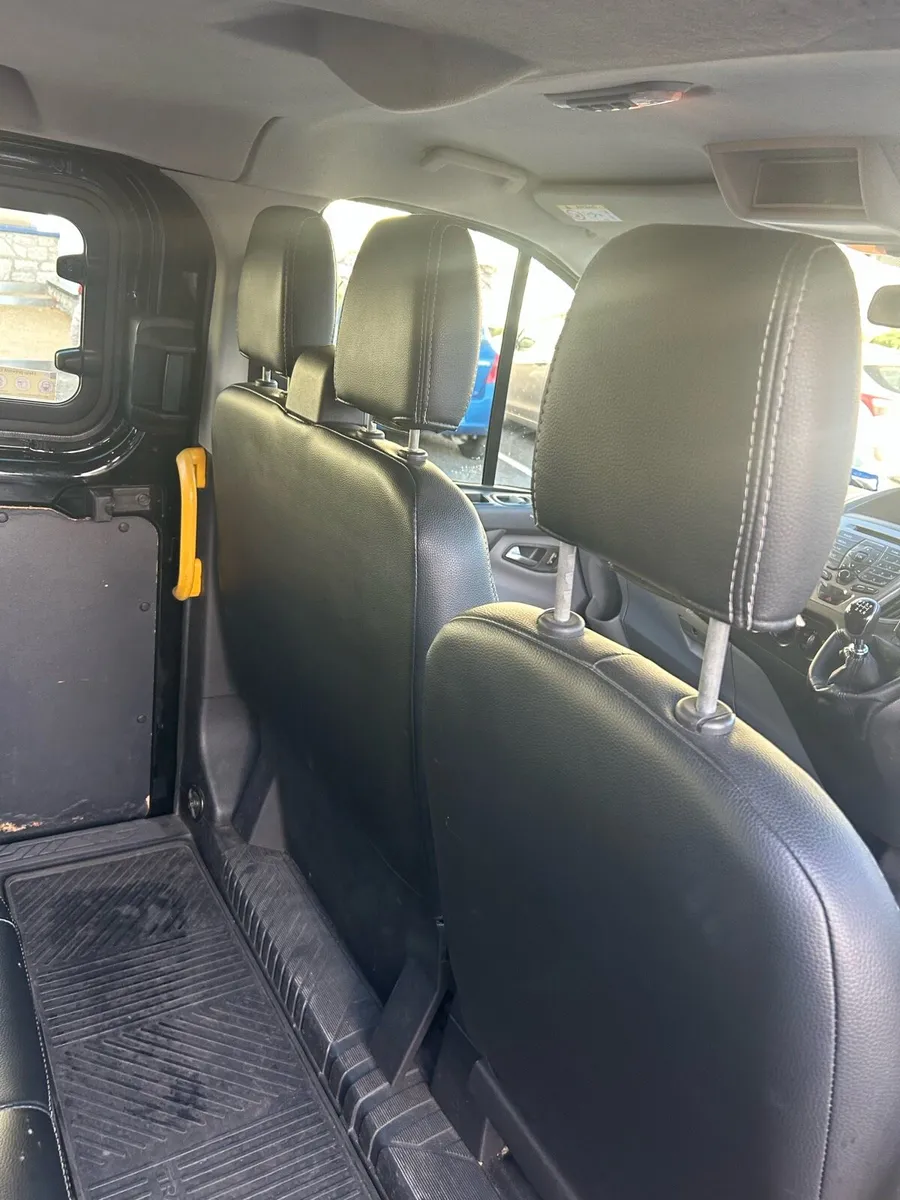 Taxi to rent - Image 4