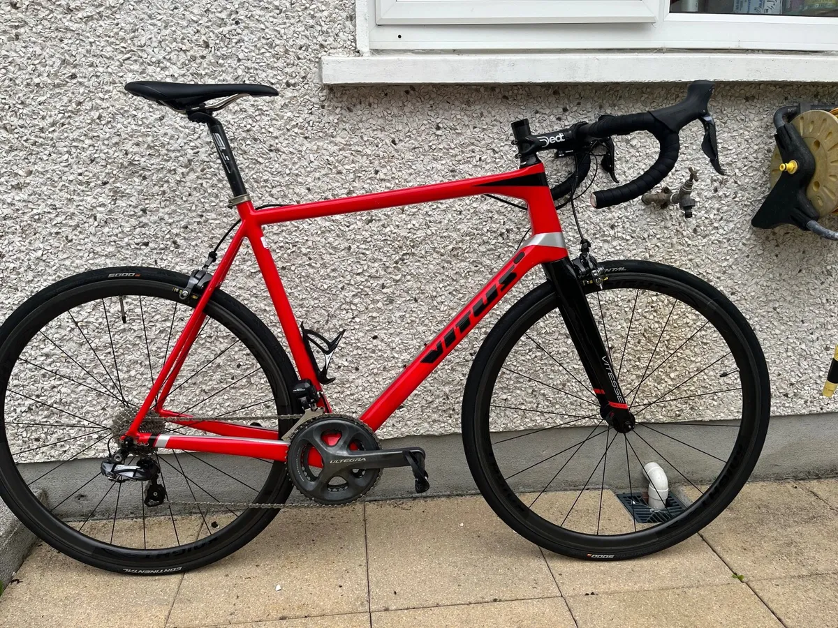 Vitus Vitesse Evo 60cm road bike di2 Ultegra - Image 1