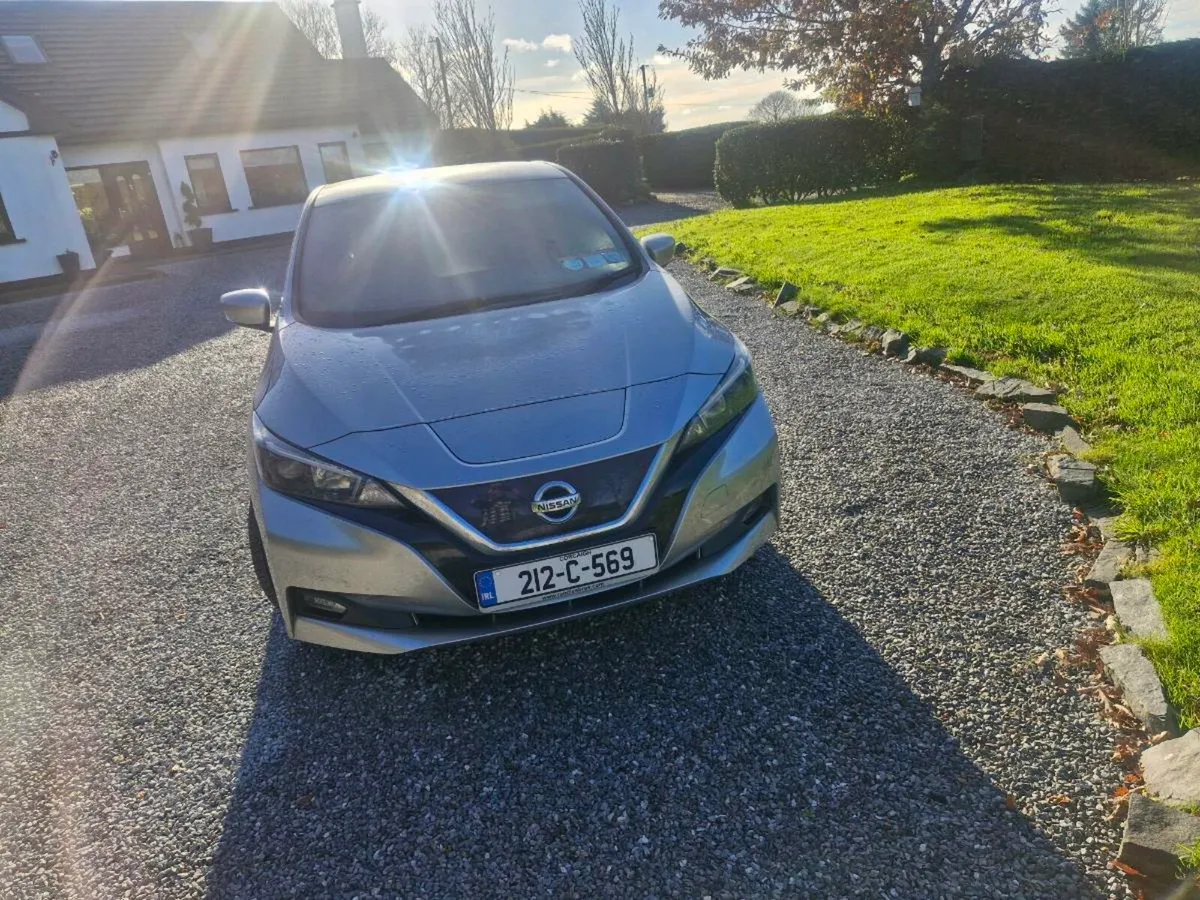 Nissan leaf van - Image 1