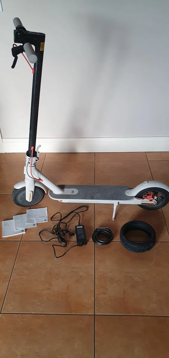 Electric scooter - Image 1