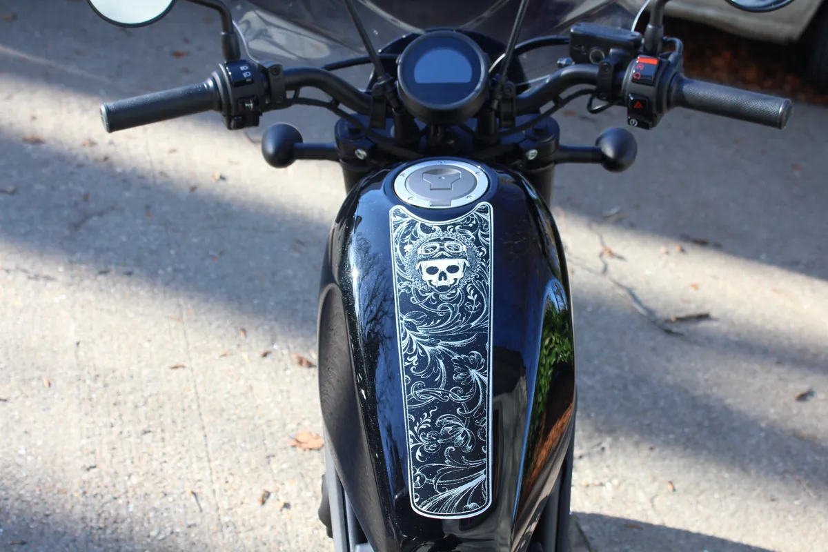 2025  Honda Rebel 500 with Panniers and Windshield - Image 4