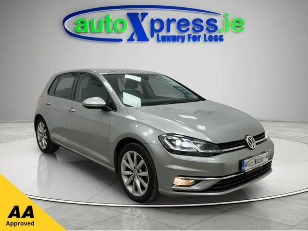Volkswagen Golf 1.2 TSI Automatic, Reversing camer - Image 1