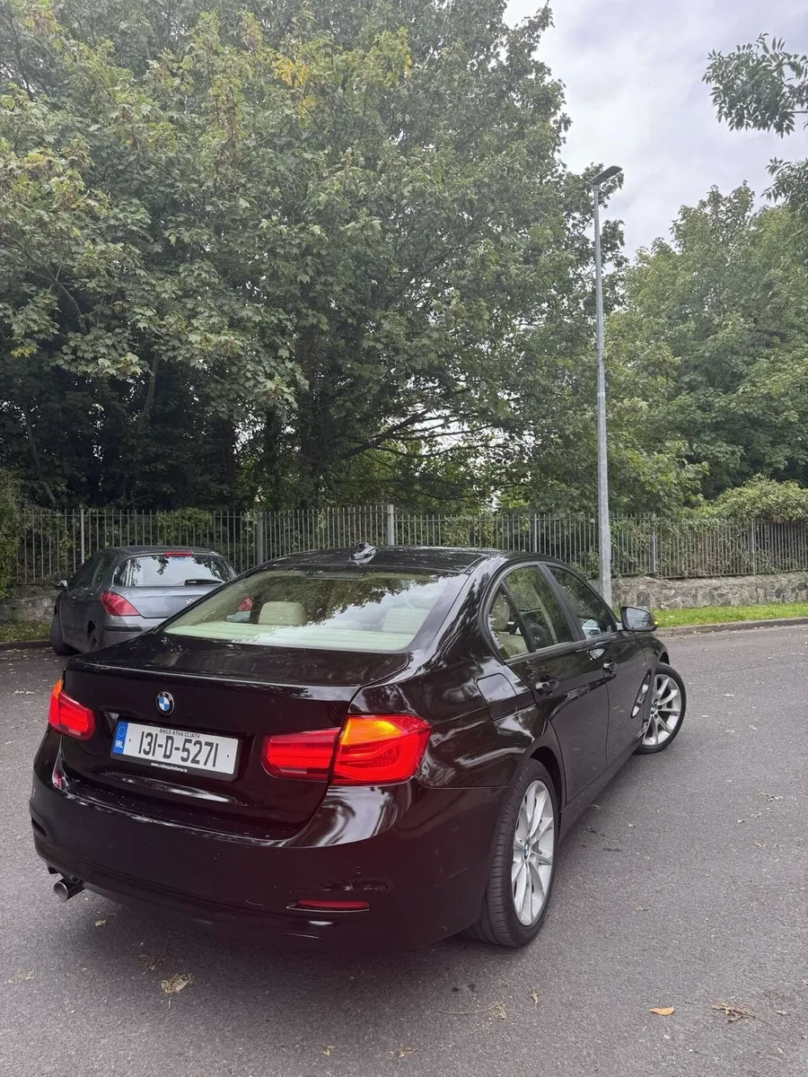BMW 3 Series 2013 Low Mileage €9350 - Image 4