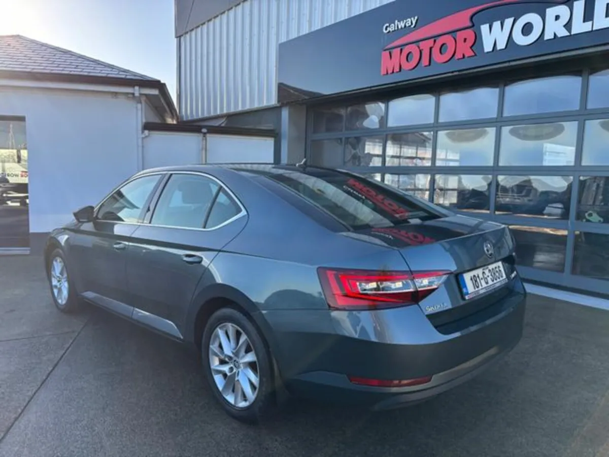 Skoda Superb Style 1.6tdi 120BHP 4DR - Image 2