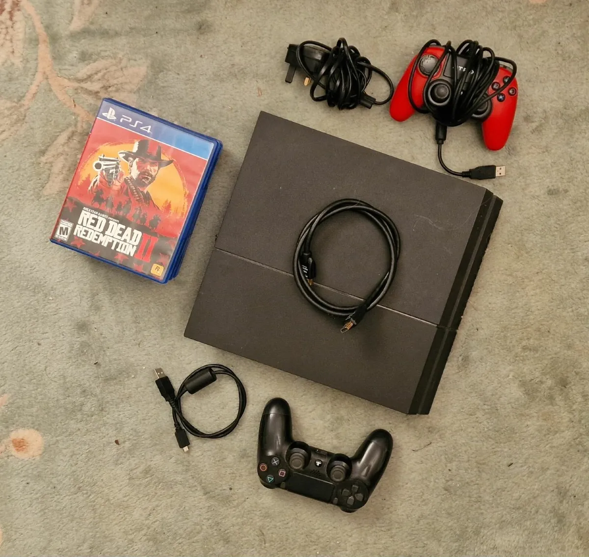 Play Station 4 (ps4) w/ 2 controllers & 6 games - Image 1