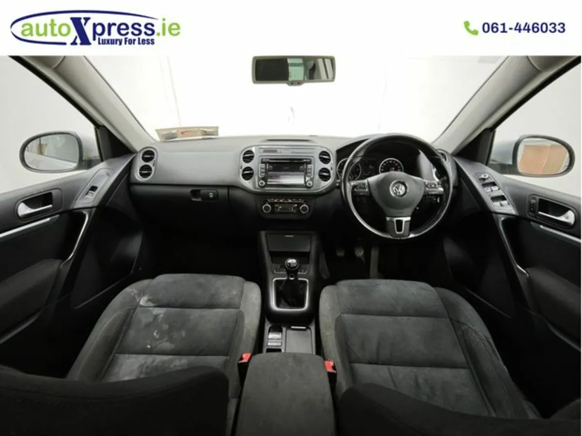 Volkswagen Tiguan Sport 2.0 TDI Panoramic roof - Image 2