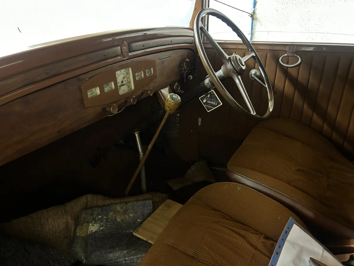 1930 DODGE COUPE - Image 4